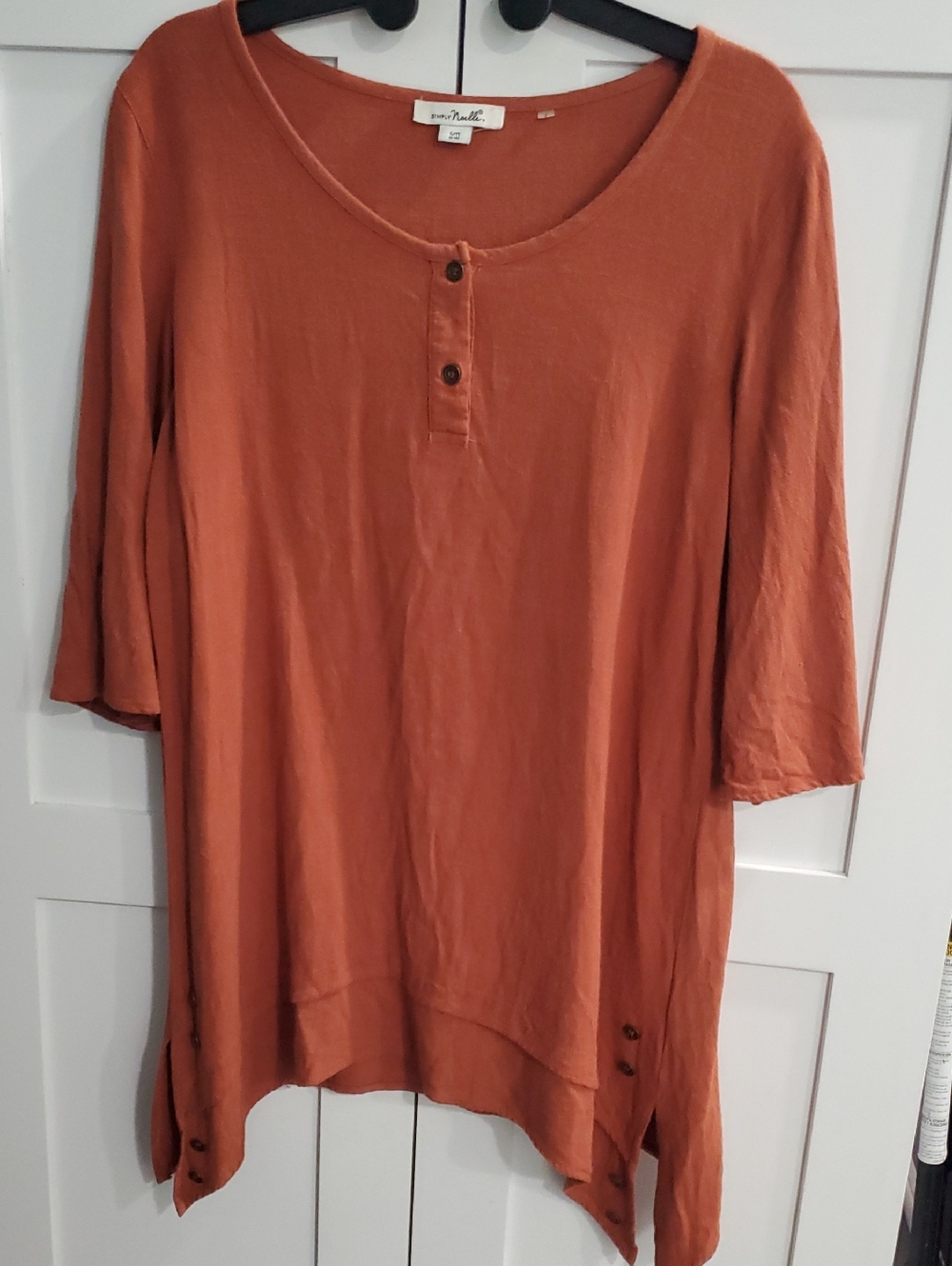 Simply Noelle Rust Scoop-Neck Tunic with Button Accents